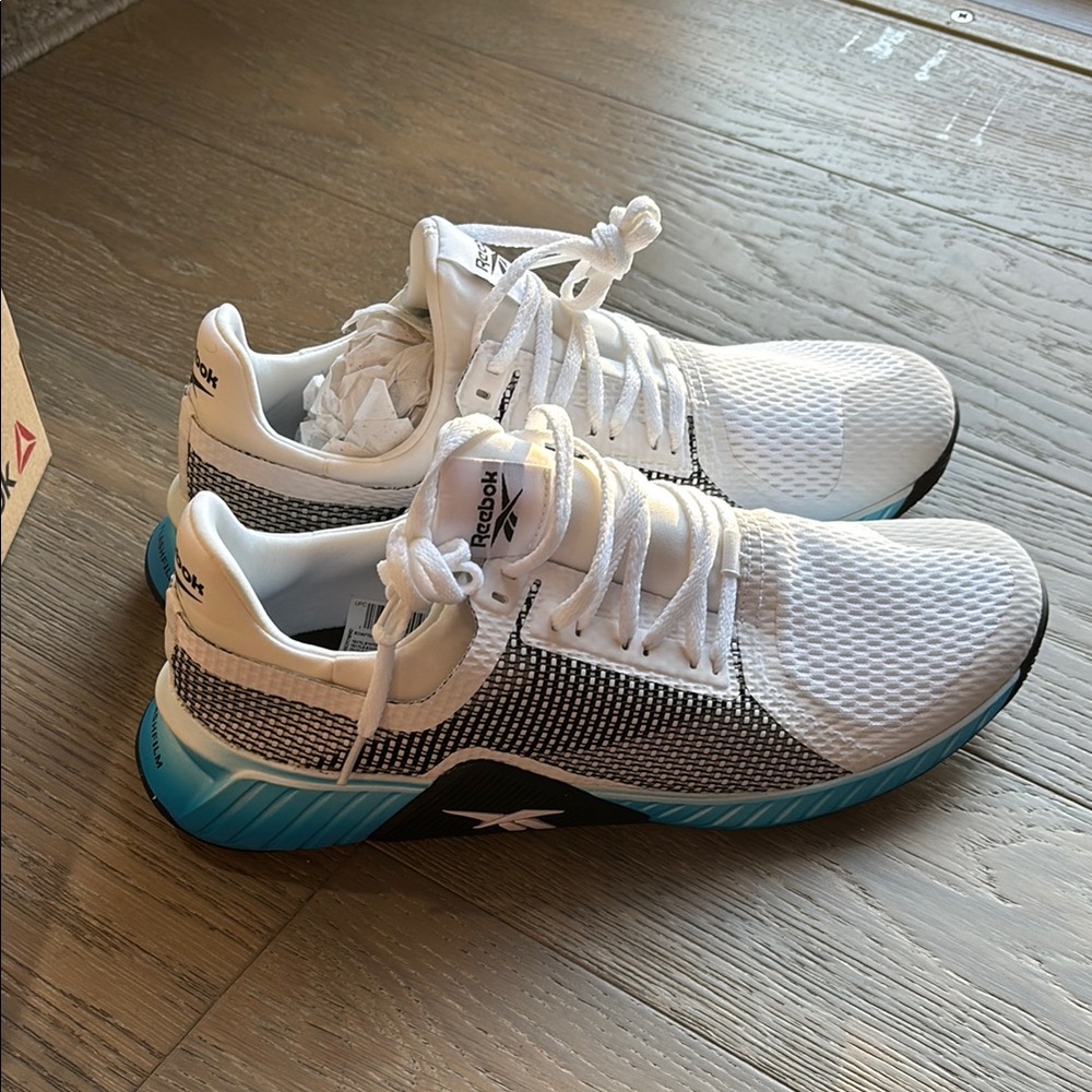 Reebok Men's flash film sneakers brand new